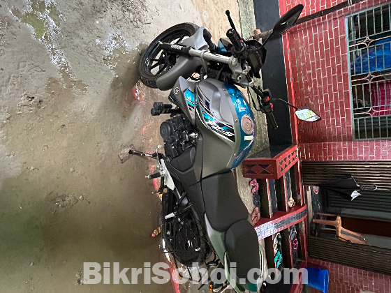 Yamaha FZ V2